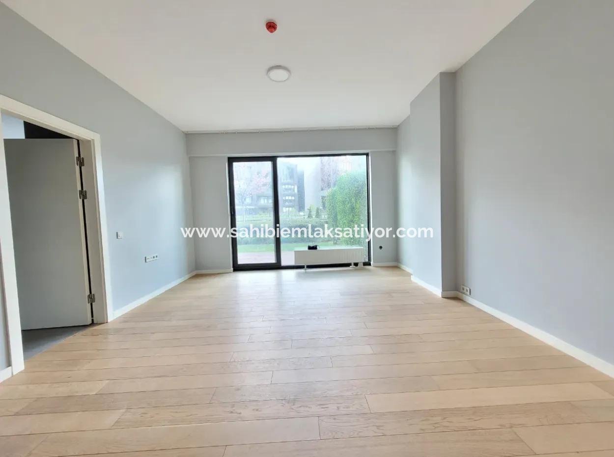 Leere Incek Loft 3+1 Garden Duplex Apartment Mit Landschaftsblick Zum Verkauf  In Gölbaşı - Ankara -Turkey