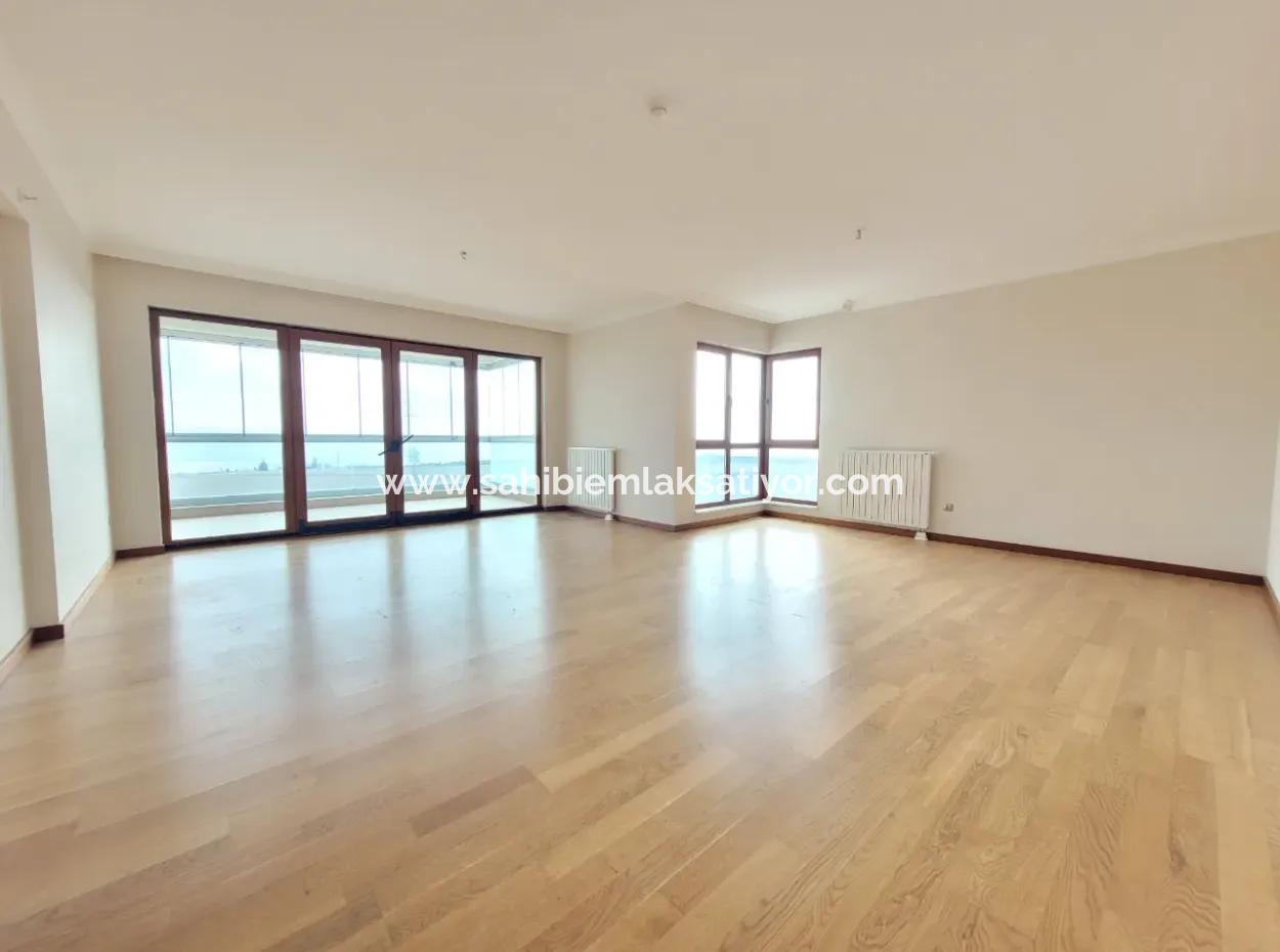 4+1 207 M² Wohnung Mit Seeblick Zum Verkauf Im Vacant İncek Nata