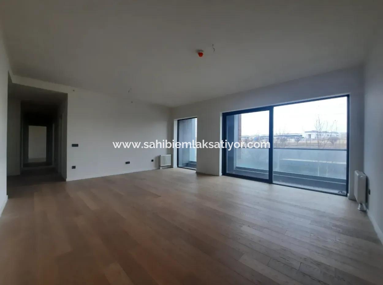 110 M2 2+1 1. Stock Mieterlose Wohnung Zum Verkauf In Beytepe İncek Bulvar Loft Complex