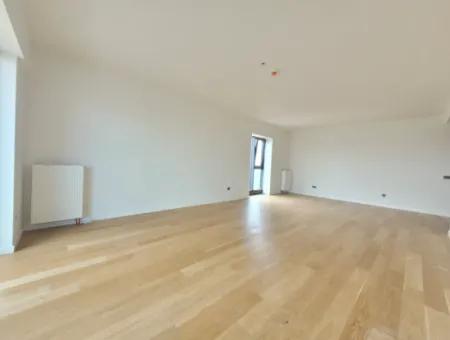 4+1 Mieterlose Wohnung Im 20. Stock Zum Verkauf Im Loft-Komplex Beytepe İncek Bulvar