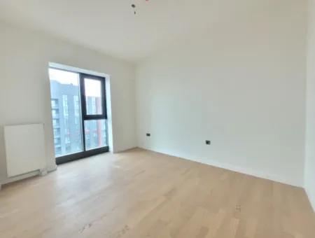 4+1 Mieterlose Wohnung Im 20. Stock Zum Verkauf Im Loft-Komplex Beytepe İncek Bulvar