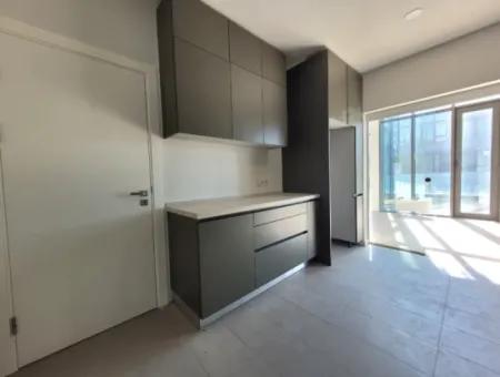 Traumhafte 5.5+1 Maisonette- Wohnung Mit Luxusausstattung In Gölbaşı / Ankara /Türkei