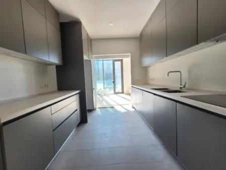 Traumhafte 5.5+1 Maisonette- Wohnung Mit Luxusausstattung In Gölbaşı / Ankara /Türkei