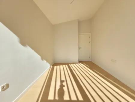 Traumhafte 5.5+1 Maisonette- Wohnung Mit Luxusausstattung In Gölbaşı / Ankara /Türkei