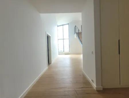 5,5+1  Maisonette-Wohnung Im 5. Stock Mit Blick Auf Die Landschaft Zum Verkauf Im İncek Loft-Komplex