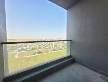 Beytepe İncek Bulvar Loft Zu Vermieten 2+1 68M² 21. Stock Boulevard Fassade Wohnung