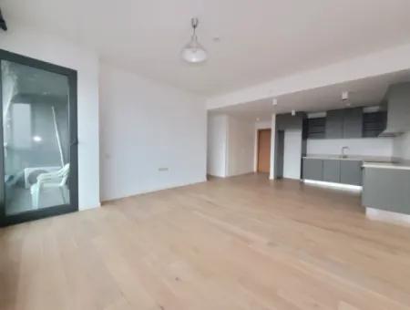 İncek Loft Zu Vermieten 2+1 85 M² 4. Stock Mogan Fassade Wohnung