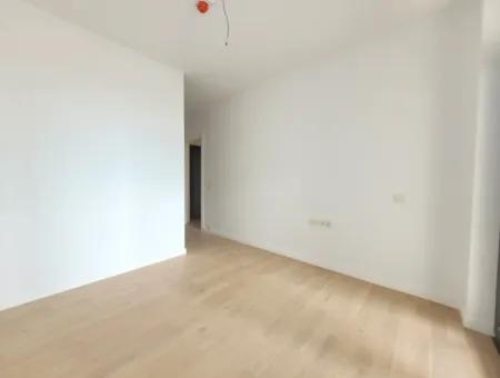 Traumhafte 5,5+1 Maisonette- Wohnung Mit Luxusausstattung In Gölbaşı / Ankara /Türkei