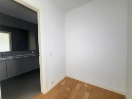 İncek Loft Zu Vermieten 3,5+1 Seeblick