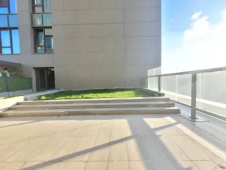 Mieterloses İncek Loft 3 1 Wohnung Im 4. Stock Mit Terrasse Zum Verkauf  In Gölbaşı / Ankara /Türkei