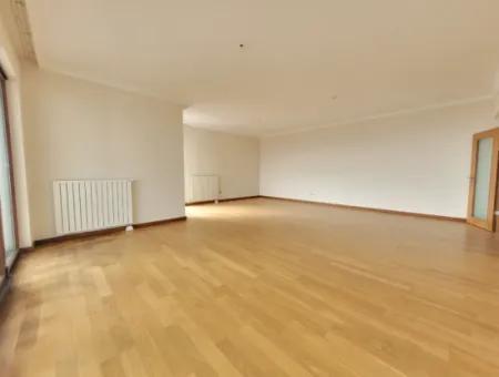 4+1 207 M² Wohnung Mit Seeblick Zum Verkauf Im Vacant İncek Nata