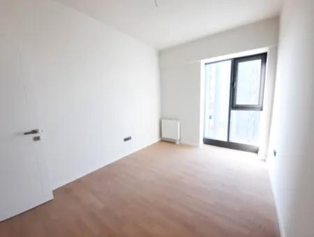 4+1 Mieterlose Wohnung Im 5. Stock Zum Verkauf Im Loft-Komplex Beytepe İncek Bulvar