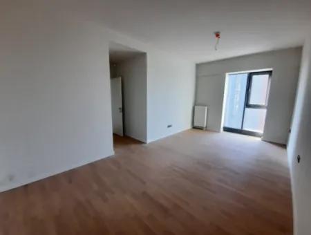 4+1 Mieterlose Wohnung Im 22. Stock Zum Verkauf Im Loft-Komplex Beytepe İncek Bulvar