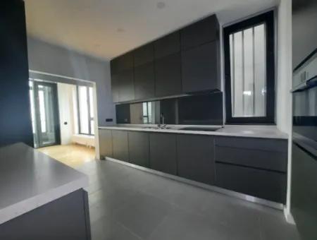 Traumhafte 5,5+1 Maisonette- Wohnung Mit Luxusausstattung In Gölbaşı / Ankara /Türkei