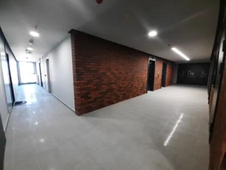 Zu Verkaufen In Beytepe İncek Bulvar Loft-Komplex 1+1 46 M² 2. Stock Südfront Mieterlose Wohnung