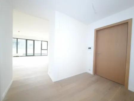 Traumhafte 3,5+1 Wohnung Mit Luxusausstattung In Gölbaşı / Ankara /Türkei