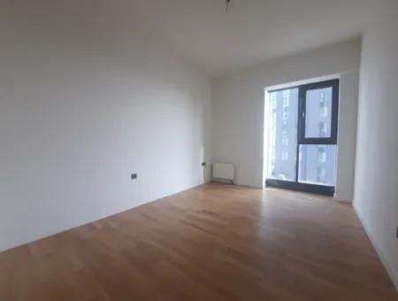 3+1 130 M² Wohnung Im 23. Stock Mit Blick Auf Den Boulevard Zum Verkauf Im Loft-Komplex Beytepe İncek Bulvar