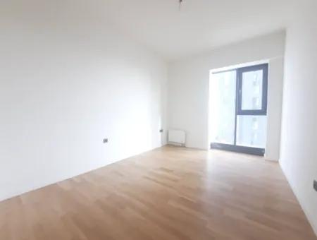 3+1 130 M² Wohnung Im 23. Stock Mit Blick Auf Den Boulevard Zum Verkauf Im Loft-Komplex Beytepe İncek Bulvar