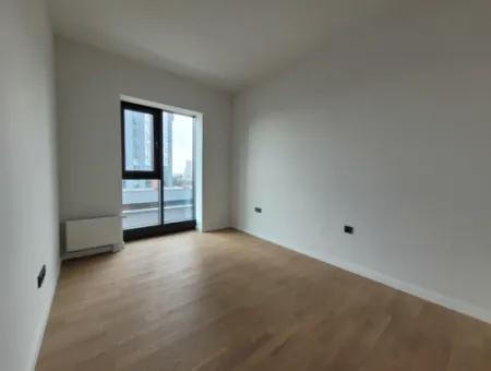 3+1 110 M² Wohnung Im 20. Stock Mit Blick Auf Den Boulevard Zum Verkauf Im Loft-Komplex Beytepe İncek Bulvar