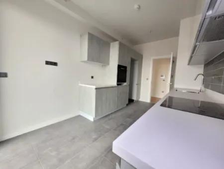 3+1 110 M² Wohnung Im 21. Stock Mit Blick Auf Den Boulevard Zum Verkauf Im Loft-Komplex Beytepe İncek Bulvar