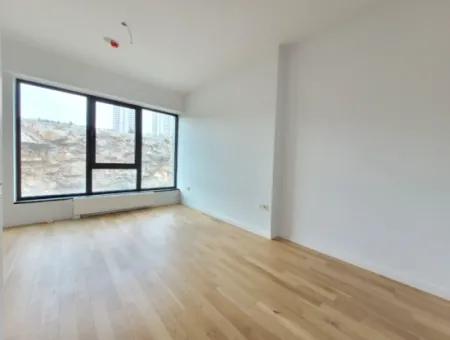 Traumhafte 2+1 Maisonette-Wohnung Mit Luxusausstattung In Gölbaşı / Ankara /Türkei