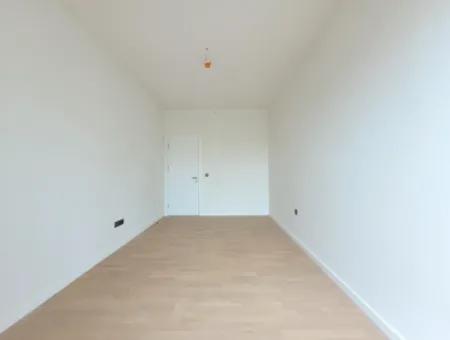 110 M2 2+1 6. Stock Mieterlose Wohnung Zum Verkauf In Beytepe İncek Bulvar Loft Complex