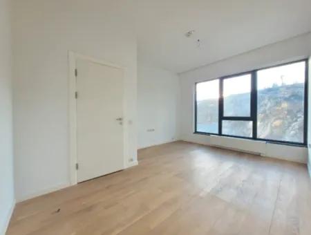 Traumhafte-2-1-Maisonette-Wohnung-Mit-Luxusausstattung-In-Golbasi-Ankara-Turkei