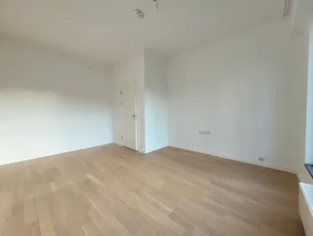 Traumhafte-2-1-Maisonette-Wohnung-Mit-Luxusausstattung-In-Golbasi-Ankara-Turkei