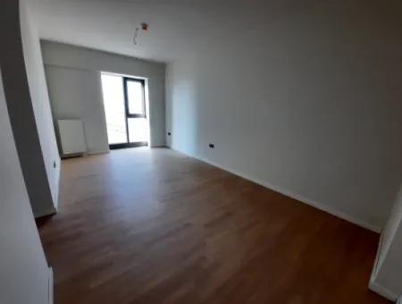 4+1 Mieterlose Wohnung Im 18. Stock Zum Verkauf Im Loft-Komplex Beytepe İncek Bulvar