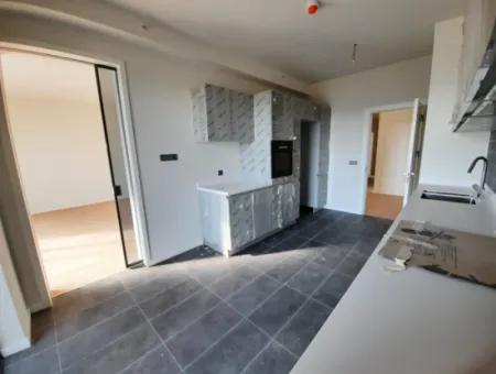 4+1 Mieterlose Wohnung Im 18. Stock Zum Verkauf Im Loft-Komplex Beytepe İncek Bulvar