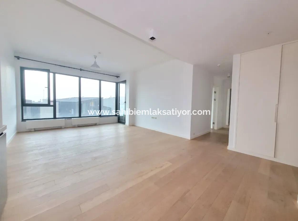 İncek Loft For Rent 2+1 85 M² 4Th Floor Mogan Facade Apartment