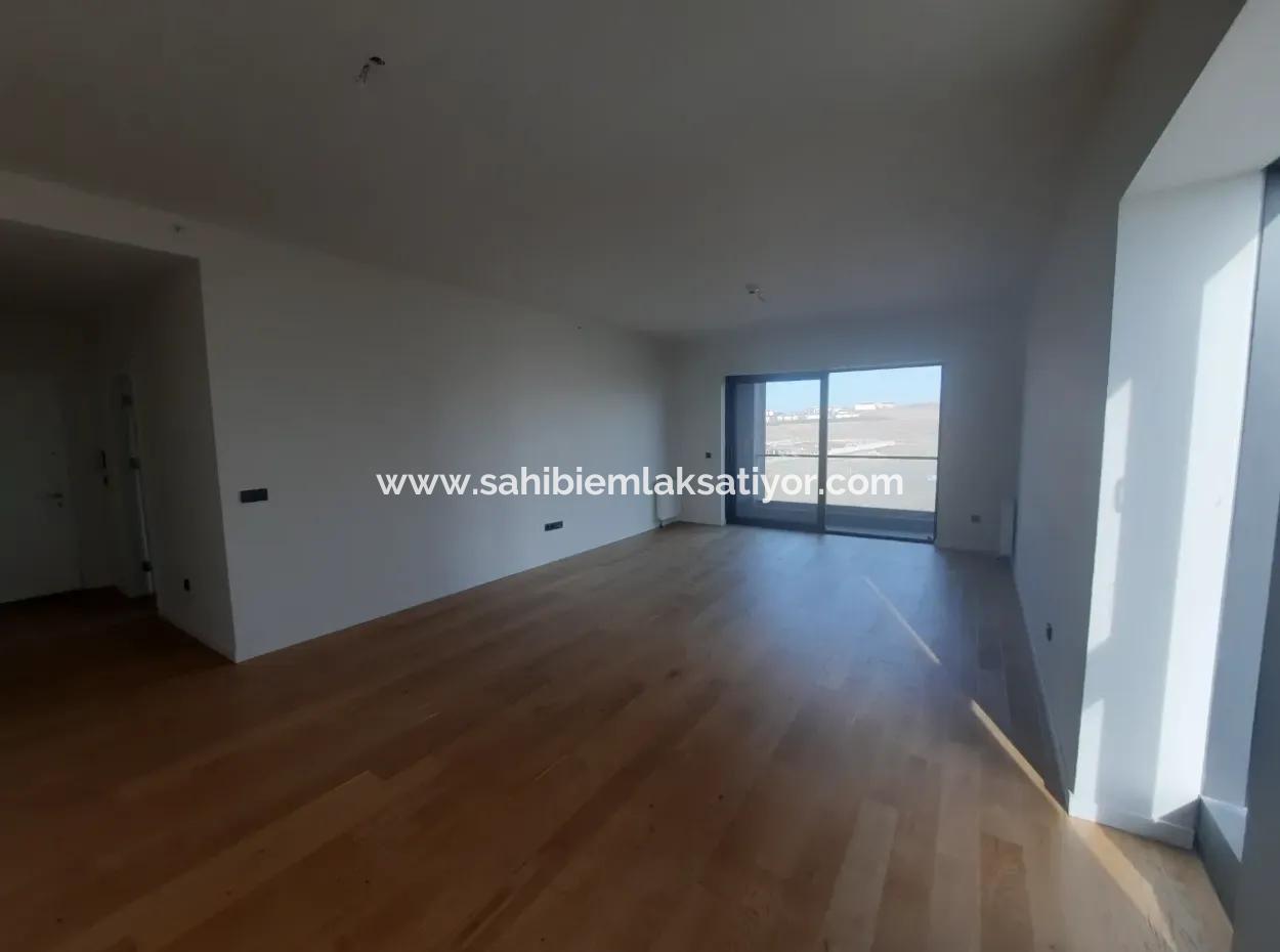 3+1 130 M² 23Rd Floor Boulevard View Apartment For Sale In Beytepe İncek Bulvar Loft Complex