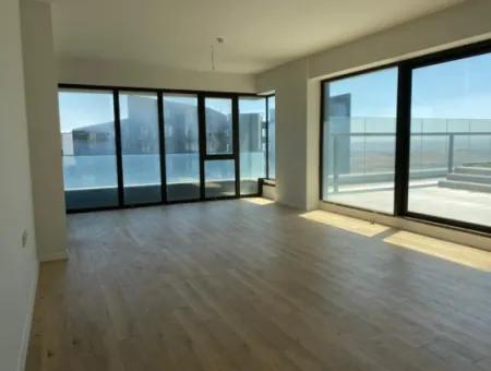 İncek Loft 4+1 1 137 M² 4Th Floor Apartment With Terrace For Sale