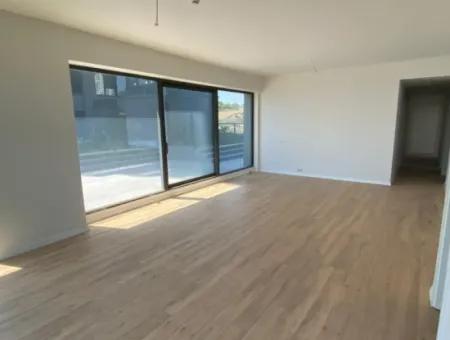 İncek Loft 4+1 1 137 M² 4Th Floor Apartment With Terrace For Sale