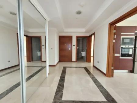 4+1 207 M² Lake View Apartment For Sale In Vacant İncek Nata