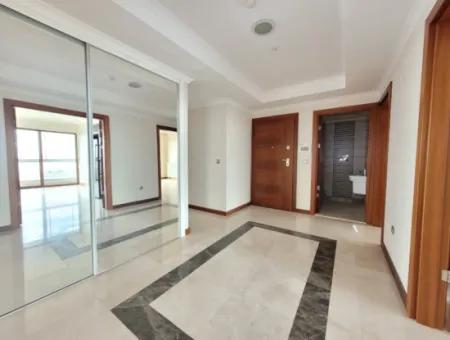 4+1 207 M² Lake View Apartment For Sale In Vacant İncek Nata