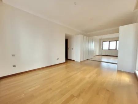 4+1 207 M² Lake View Apartment For Sale In Vacant İncek Nata