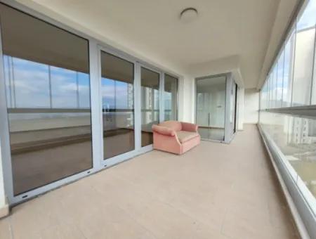 4+1 207 M² Lake View Apartment For Sale In Vacant İncek Nata