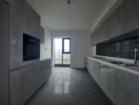 110 M2 2+1 1St Floor Tenantless Apartment For Sale In Beytepe İncek Bulvar Loft Complex