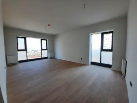 2+1 90 M² 23Rd Floor South Facing Apartment For Sale In Beytepe İncek Bulvar Loft Complex