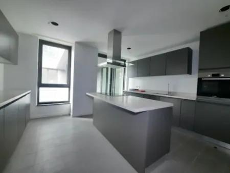 Fantastic 5+1  Apartment With Luxury Amenities In Gölbaşı - Ankara -Turkey