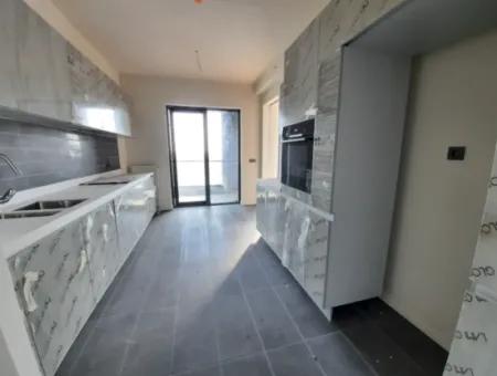 4+1 18 Th Floor Tenantless Apartment For Sale In Beytepe İncek Bulvar Loft Complex