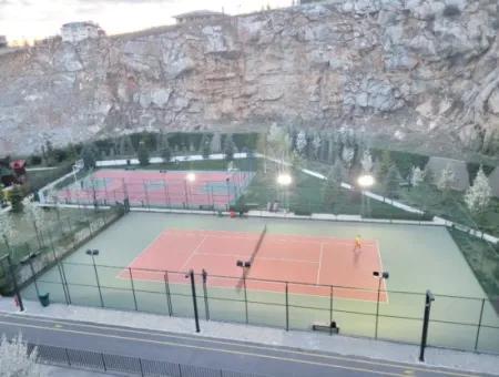 İncek Loft Satılık  3+1 Dubleks Peyzaj Manzaralı 2.Kat Daire