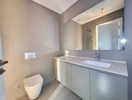 İncek Loft Satılık Teraslı  3+1 Şehir Manzaralı 3.Kat Daire