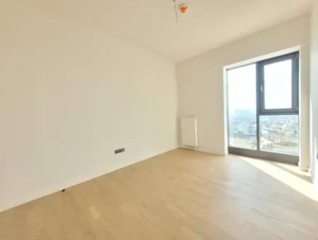 Beytepe İncek Bulvar Loft Satılık 3+1 130 M² 22.Kat Çayyolu Manzaralı Daire