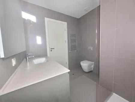 İncek Loft Satılık 2,5+1 Peyzaj Manzaralı 1.Kat Daire