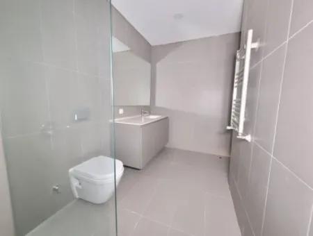 İncek Loft Satılık 2,5+1 Peyzaj Manzaralı 1.Kat Daire