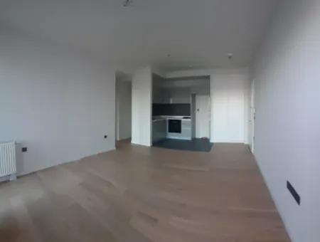 Beytepe İncek Bulvar Loft Satılık 2+1 68 M² 6.Kat Bulvar Cephe Daire