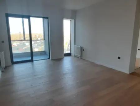 Beytepe İncek Bulvar Loft Satılık 2+1 68 M² 6.Kat Bulvar Cephe Daire