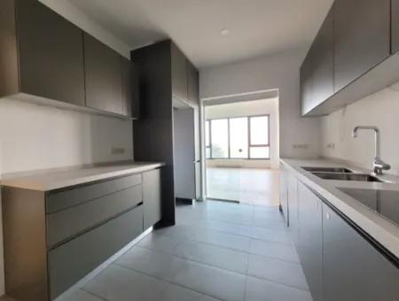 İncek Loft Sitesinde Satılık  4+1 Peysaj Manzaralı Daire (Ankara Evleri)